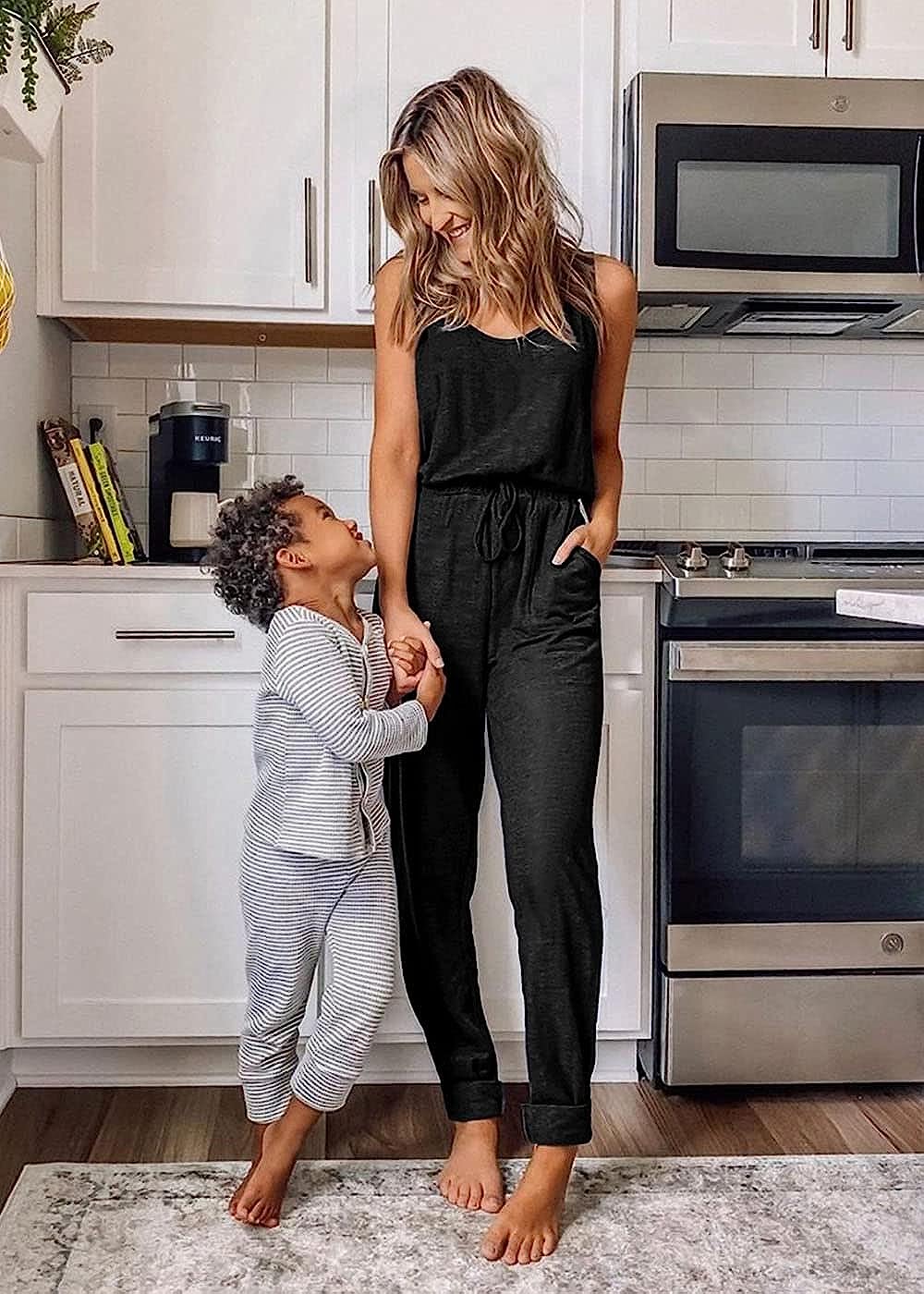 Women's Sleeveless Drawstring Elastic Loose Jumpsuit CD464
