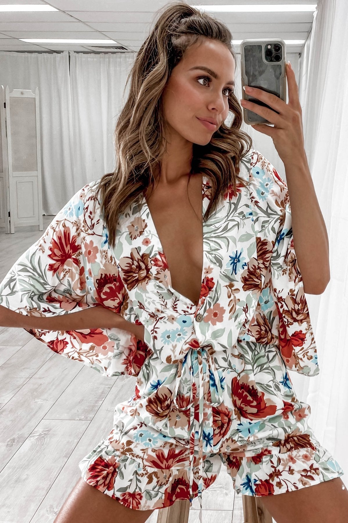 Printed V-neck Lotus Leaf Short-sleeved Loose Jumpsuit CD314