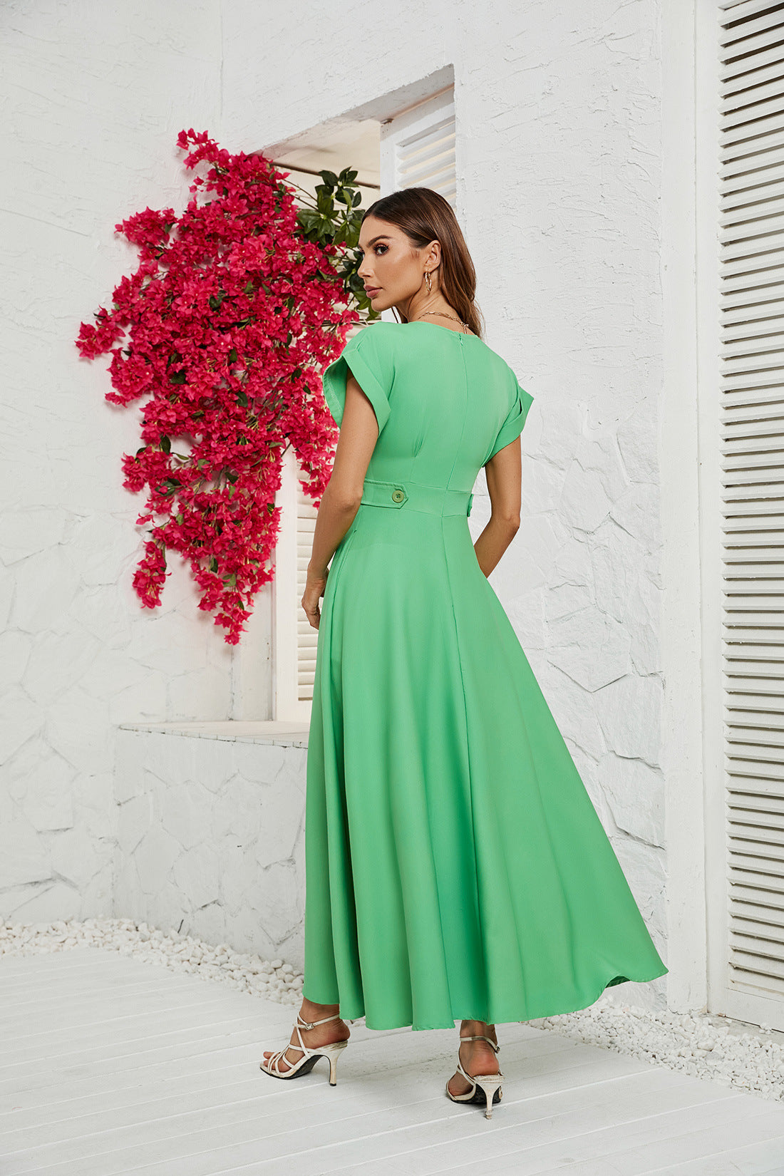 Women's Small V-neck Short-sleeved Waist Dress CD548