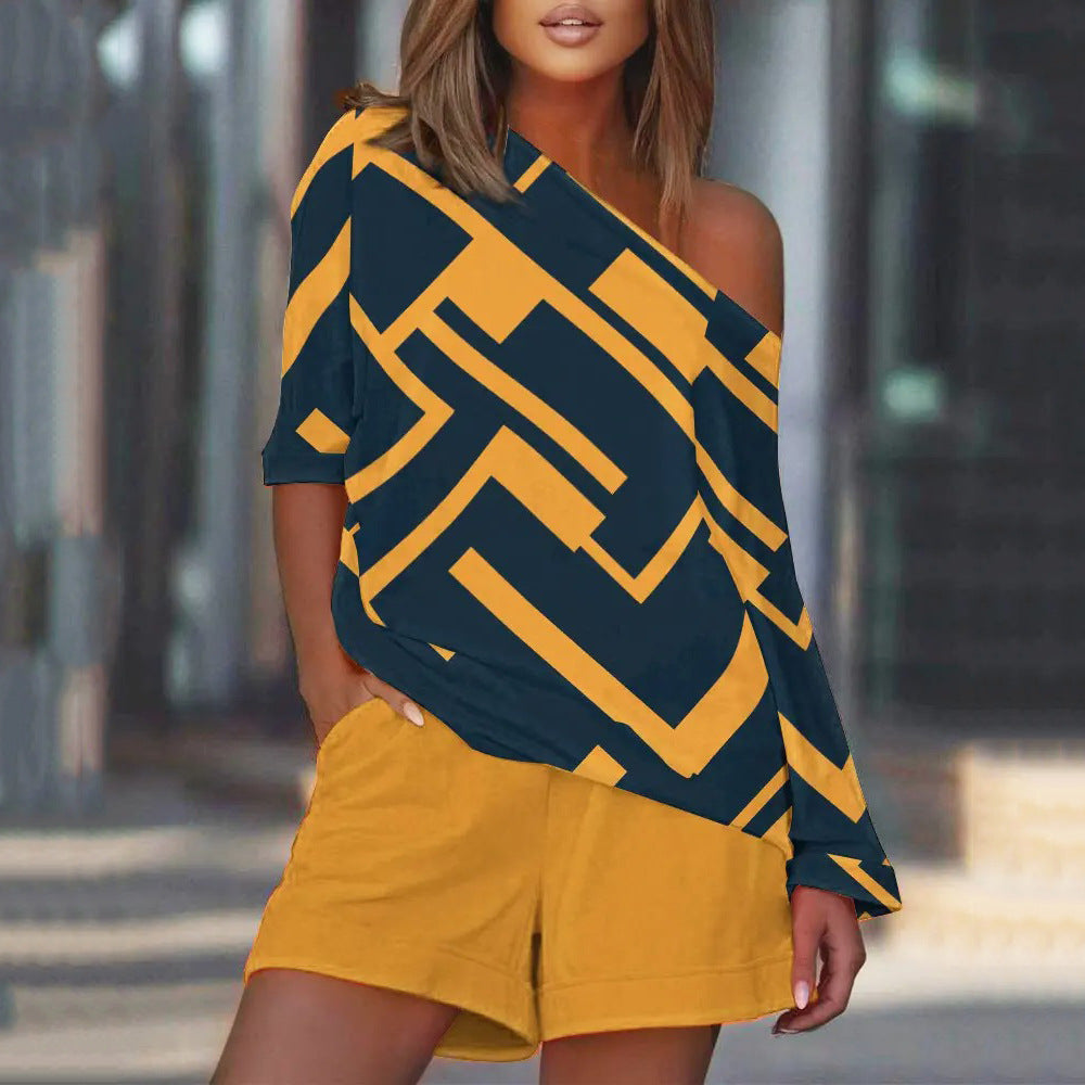 Printed Diagonal Collar Long Sleeved Casual Loose Fitting Set CD627