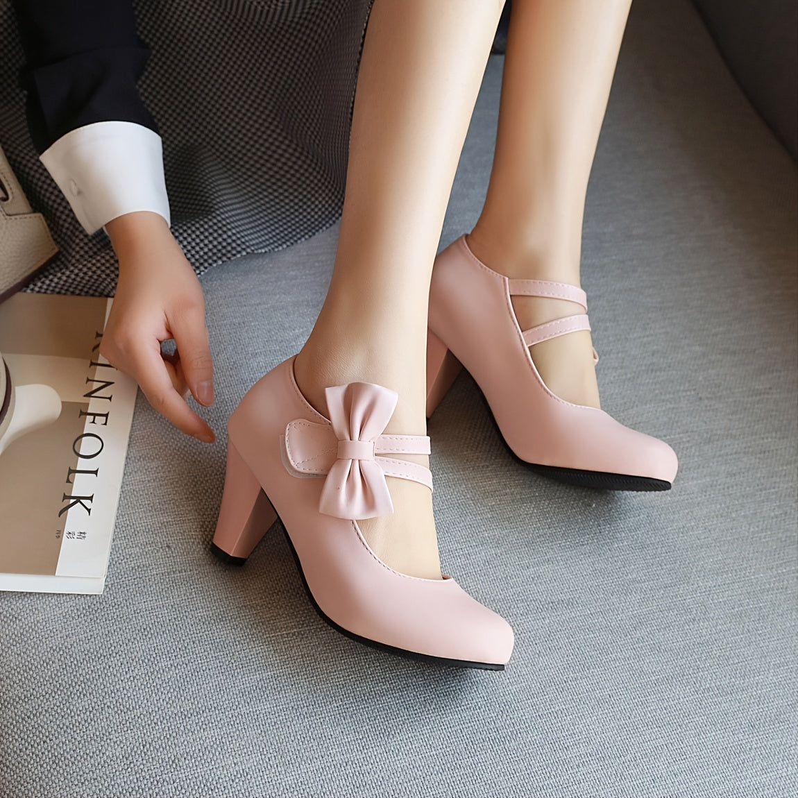 Lolita Kitten Bowknot Ankle Straps Round Toe Pumps Pink CD427