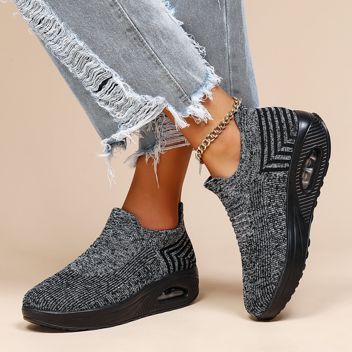 Women's Air Cushion Breathable Low Top Slip On Sneakers CD414