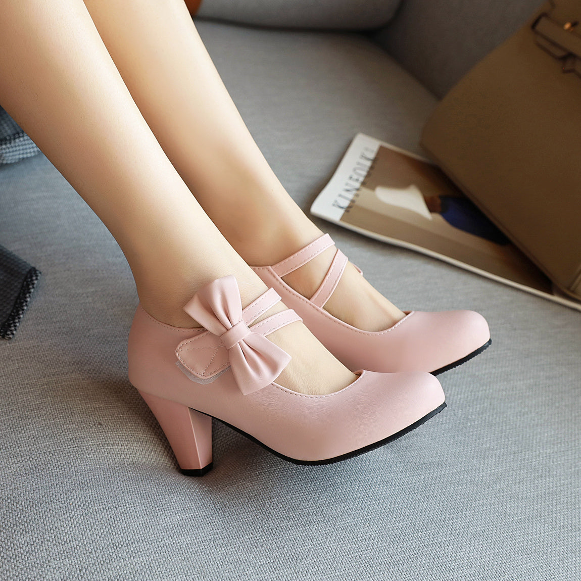 Lolita Kitten Bowknot Ankle Straps Round Toe Pumps Pink CD427