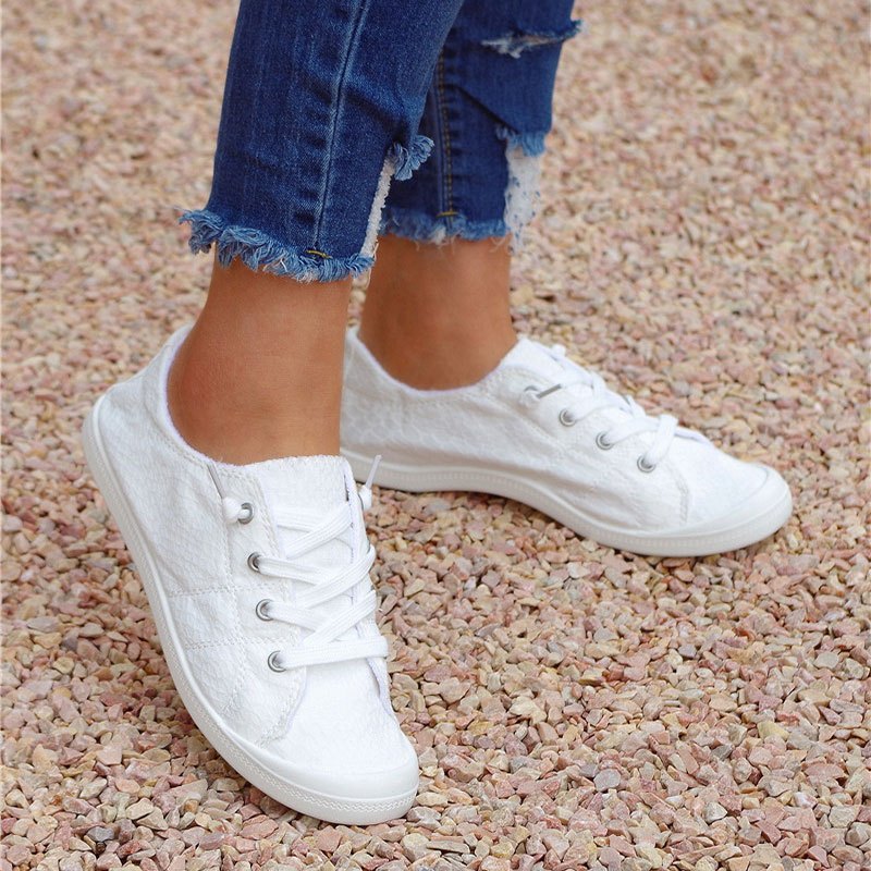 Women's Casual Lace Up Low Top Flat Sneakers White CD431