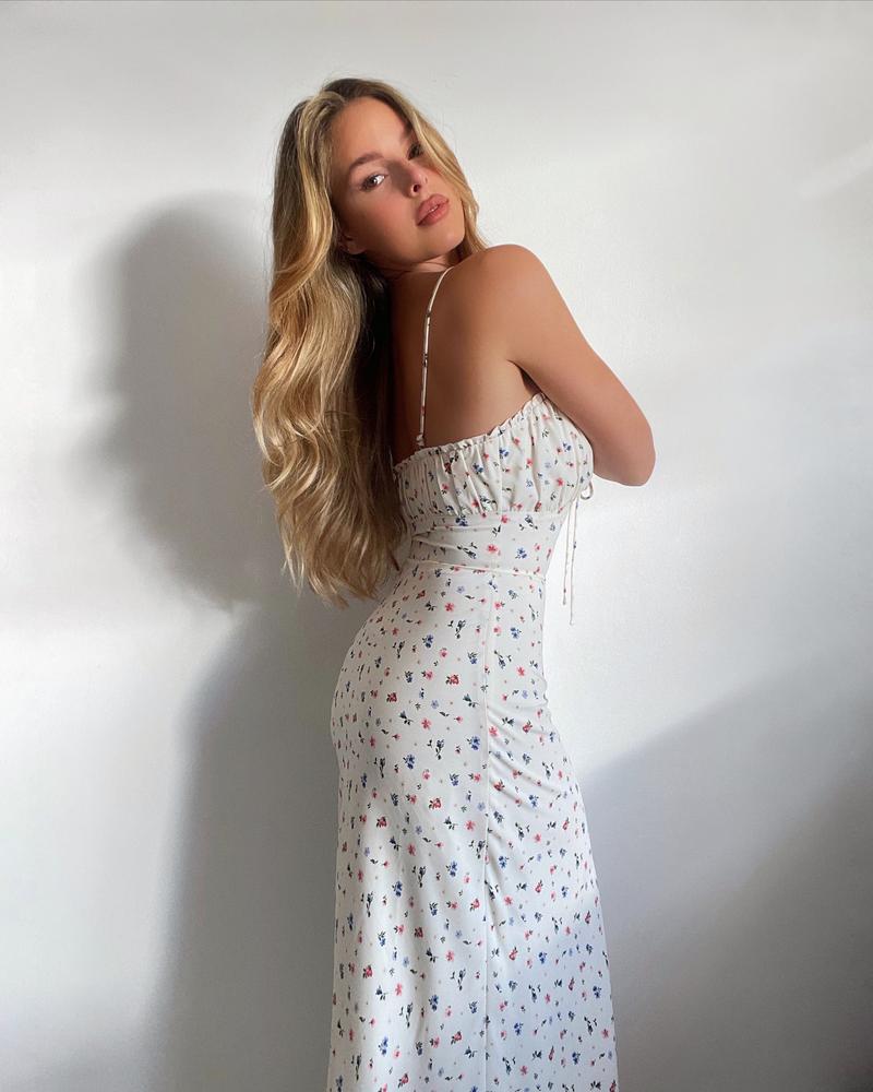 Suspender Sleeveless Floral V-neck Lace-up Pleated Dress CD320
