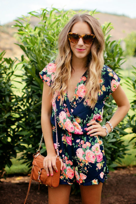Printed V-neck Short-sleeved Ruffled Siamese Shorts CD378
