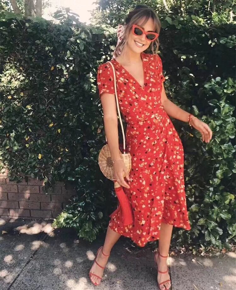 Floral Printed Short Sleeved V-neck Dress CD303