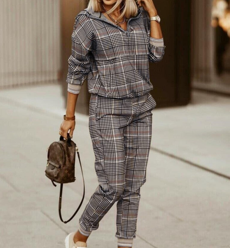 Women's Vintage Printed Hoodie & Pant Sets Black