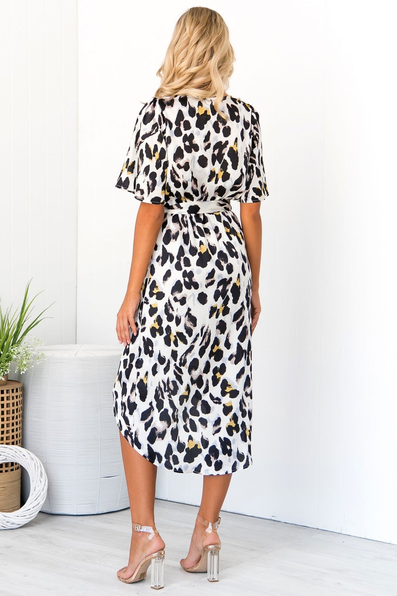 V-neck Short Sleeve Leopard Print Irregular Dress CD367