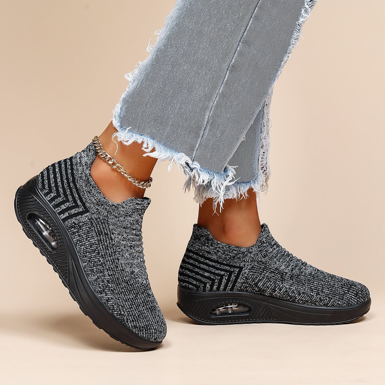Women's Air Cushion Breathable Low Top Slip On Sneakers CD414