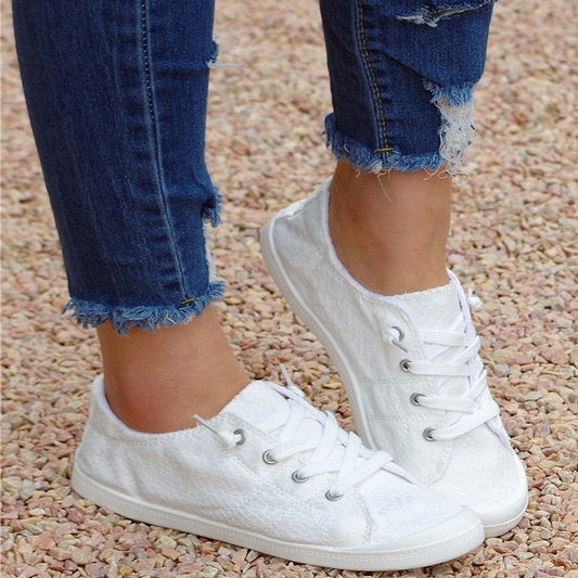 Women's Casual Lace Up Low Top Flat Sneakers White CD431