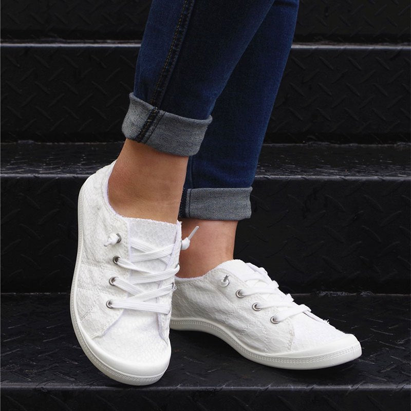 Women's Casual Lace Up Low Top Flat Sneakers White CD431